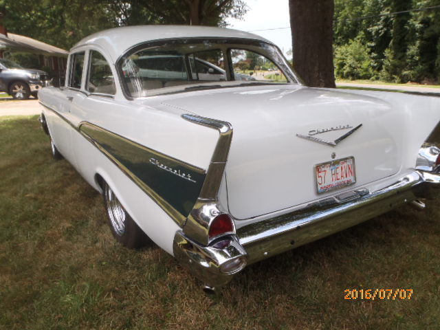 1957 Chevrolet Bel Air/150/210 - photo 3