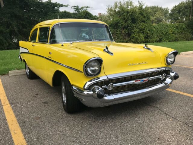 1957 Chevy 210 Big Block 502 CU with a 4 speed Muncie Rock Crusher Trans 1957 Chevrolet Bel Air/150/210 2 door 210
