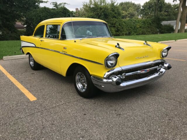 1957 Chevrolet Bel Air/150/210 2 door 210 - photo 4
