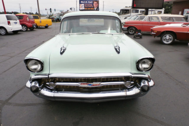 1957 Chevrolet Bel Air/150/210 - photo 3