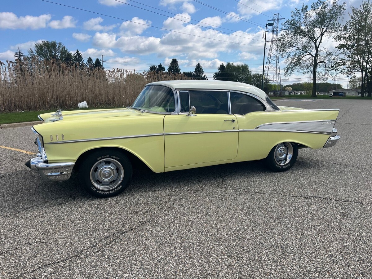 1957 Chevrolet Bel Air/150/210 HARDTOP - photo 10