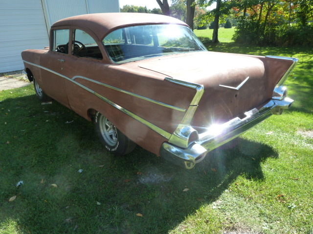 1957 Chevrolet Bel Air/150/210 - photo 3