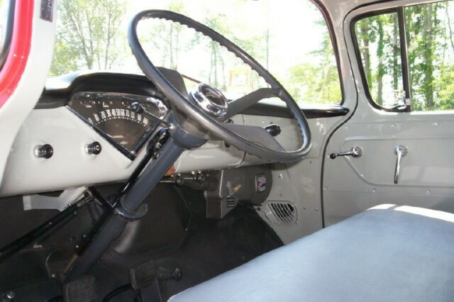 1957 Chevrolet 3100 - photo 3