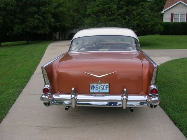 1957 Chevrolet Bel Air/150/210 HARD TOP SPORT COUPE - photo 4