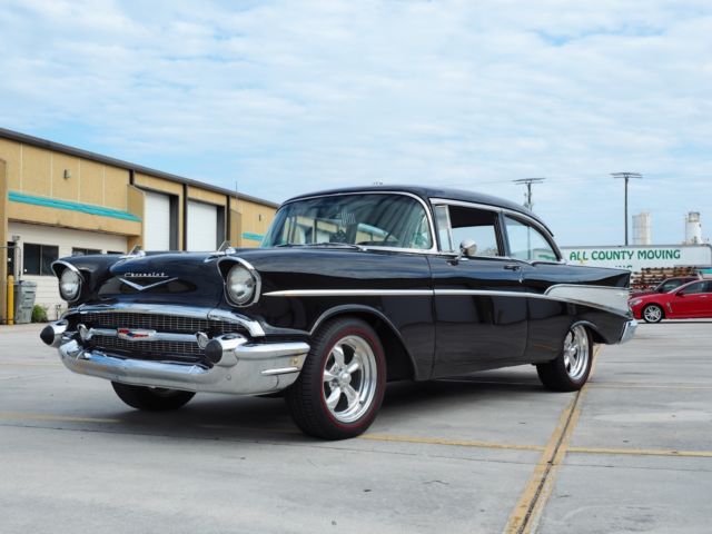 1957 Chevy Bel-Air Coupe Resto-Mod Excellent Condition / Frame Off Restoration 1957 Chevrolet Bel Air/150/210
