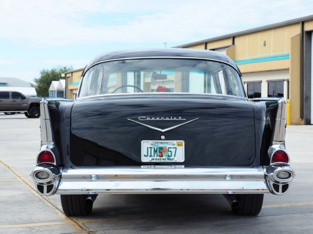 1957 Chevrolet Bel Air/150/210 - photo 4