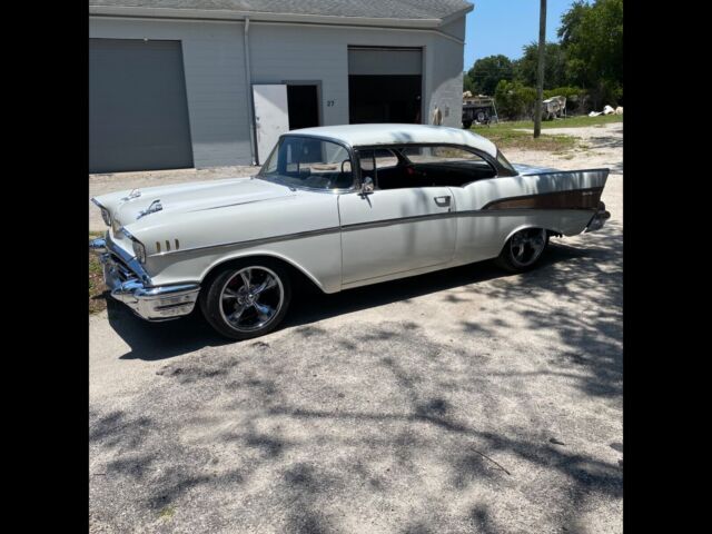 1957 Chevrolet Bel Air/150/210 - photo 4