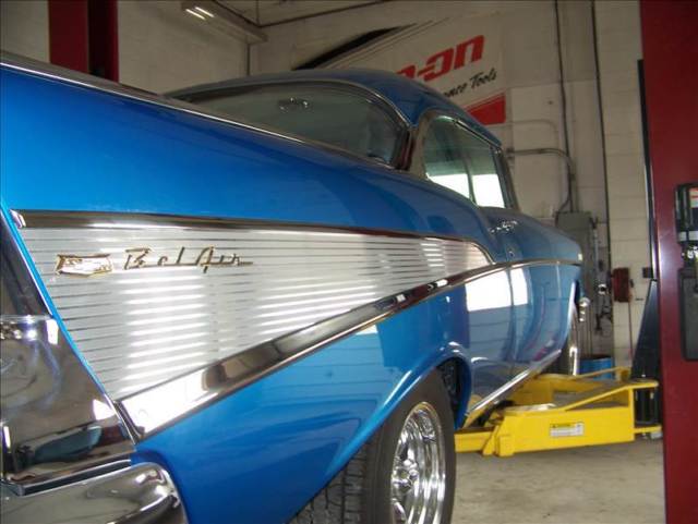 1957 Chevrolet Bel Air/150/210 2-door hardtop - photo 11