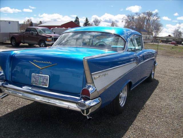 1957 Chevrolet Bel Air/150/210 2-door hardtop - photo 13