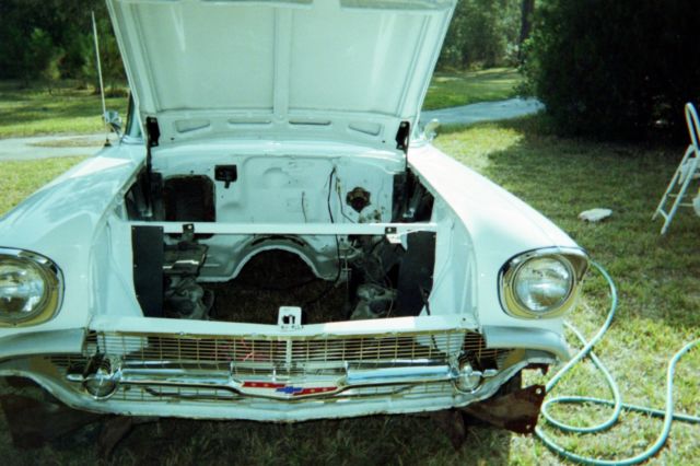 1957 Chevrolet Bel Air/150/210 - photo 4