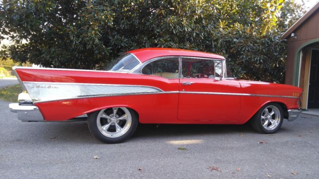 1957 Chevrolet Bel Air/150/210 Belair 2 door - photo 2