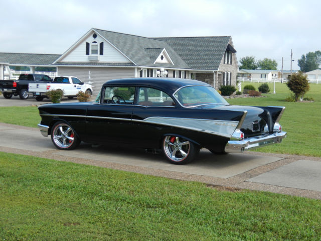 1957 Chevrolet Bel Air/150/210 belair - photo 2