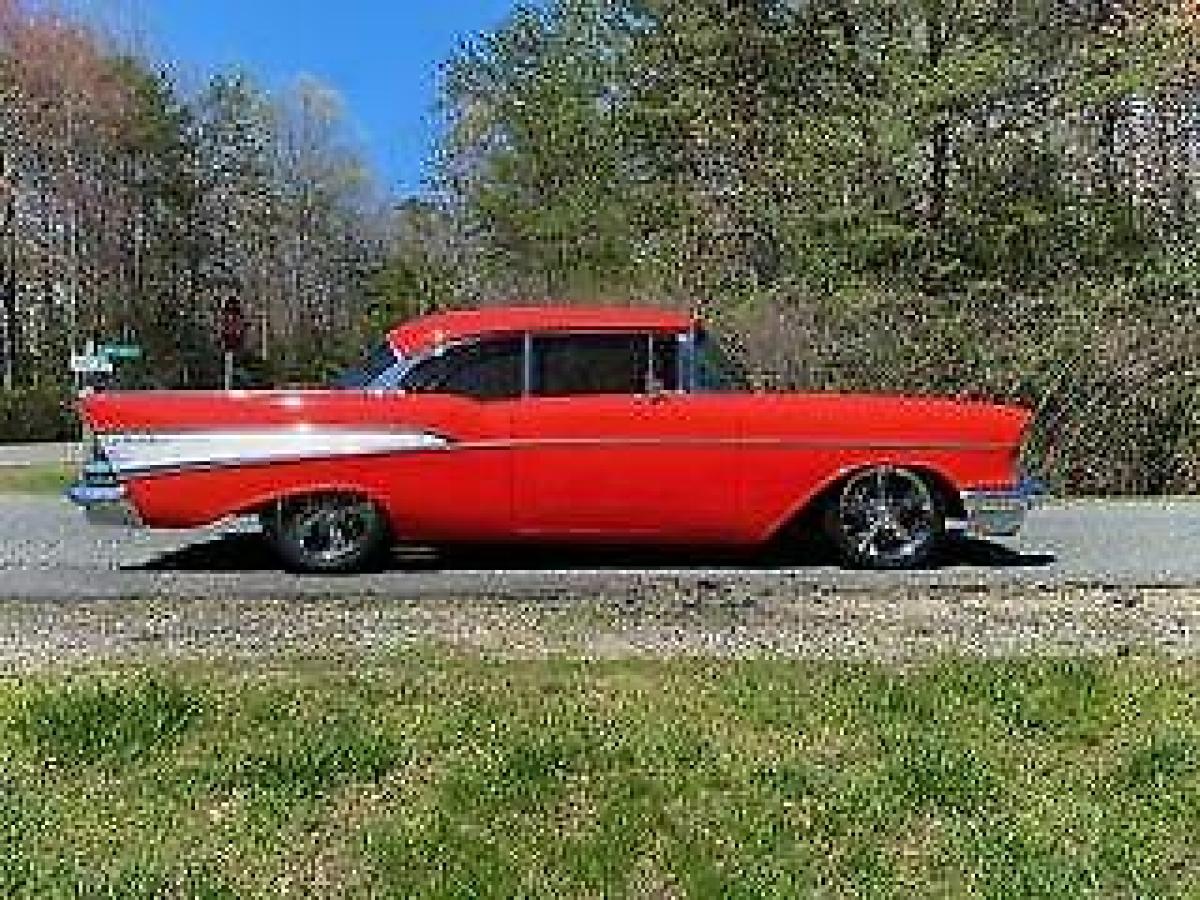 1957 Chevy Chevrolet Bel Air 2 DR Door Hardtop Custom Show Car 1957 Chevrolet Bel Air/150/210
