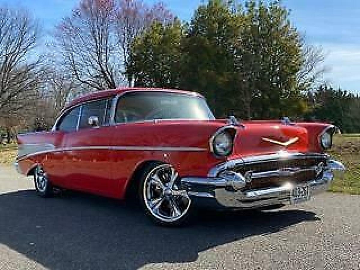 1957 Chevrolet Bel Air/150/210 - photo 2