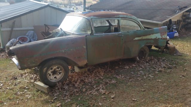 1957 Chevy Chevrolet Belair 210 150 2dr Sedan Two Door With Title Parts Car 1957 Chevrolet Bel Air/150/210 210