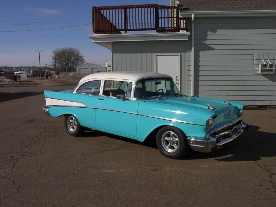 1957 Chevrolet Bel Air/150/210 - photo 2