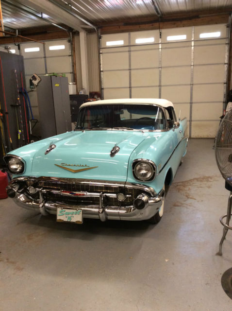 1957 Chevrolet Bel Air/150/210 2 Door Convertible - photo 2