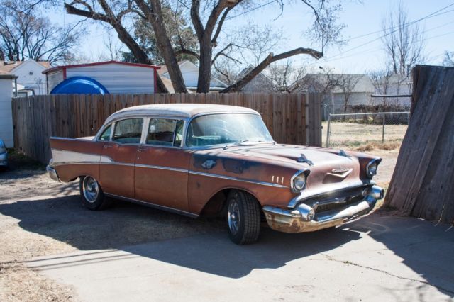 1957 Chevy four door Bel Air Sedan 283 power pack V8 / 2 speed powerglide trans 1957 Chevrolet Bel Air/150/210