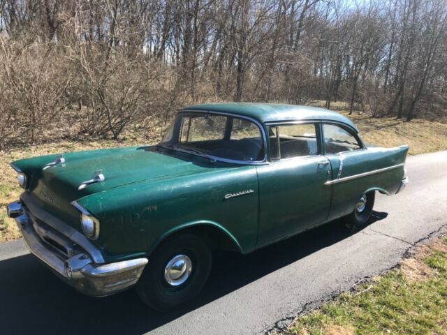 1957 Chevrolet Bel Air/150/210 - photo 3