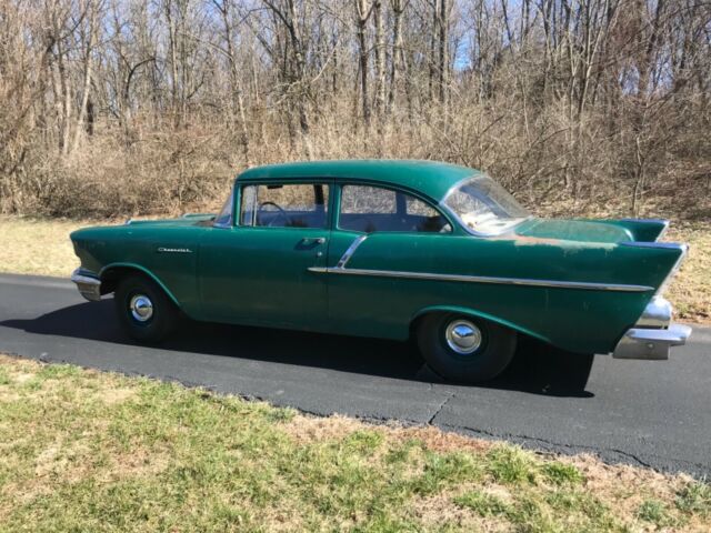 1957 Chevrolet Bel Air/150/210 - photo 4