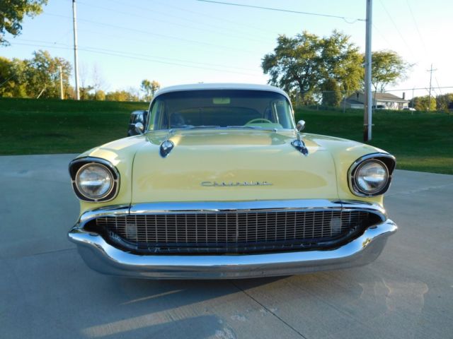 1957 Chevrolet Bel Air/150/210 - photo 4