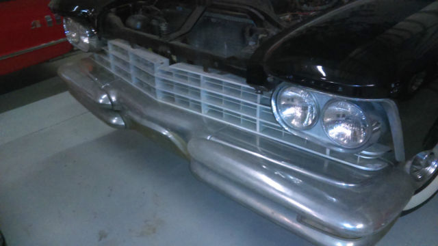 1957 Chrysler Imperial - photo 2