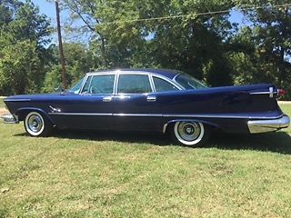 1957 Chrysler Imperial Crown Sedan - photo 5