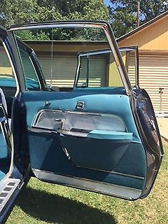 1957 Chrysler Imperial Crown Sedan - photo 7