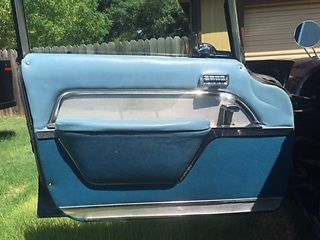 1957 Chrysler Imperial Crown Sedan - photo 9