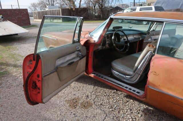 1957 Chrysler Imperial - photo 11