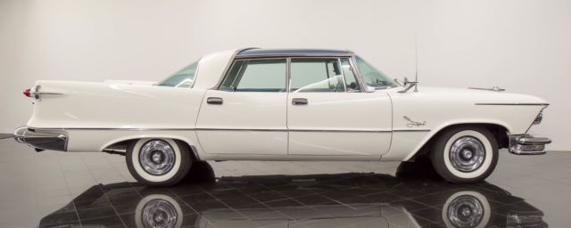 1957 Chrysler Imperial South Hampton 4-Door Hardtop - photo 4