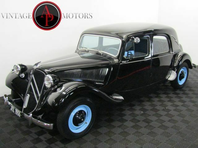 1957 Citroën TRACTION AVANT -- - photo 3