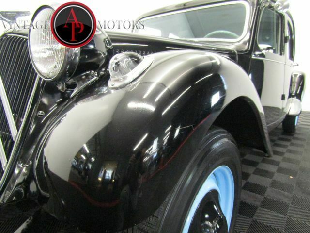 1957 Citroën TRACTION AVANT -- - photo 7