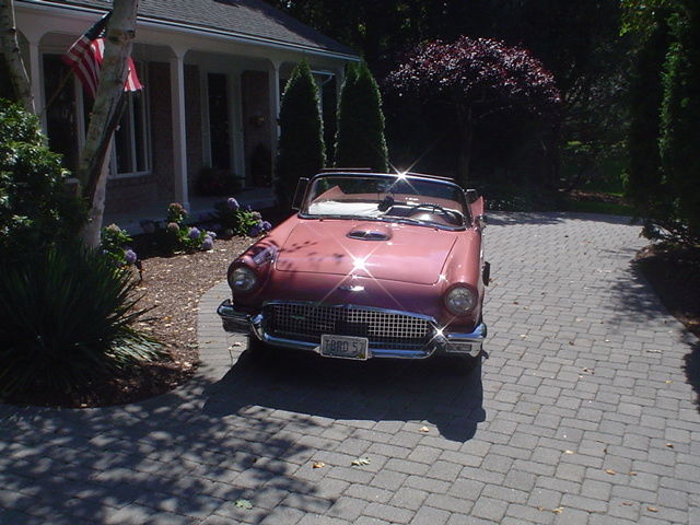 1957 Ford Thunderbird - photo 2