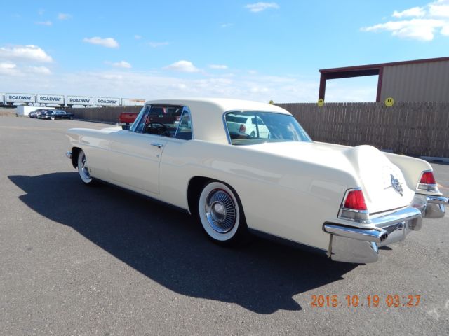 1957 Lincoln Continental - photo 2