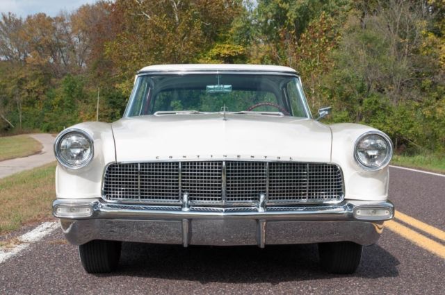 1957 Lincoln Continental Continental Mark II - photo 2