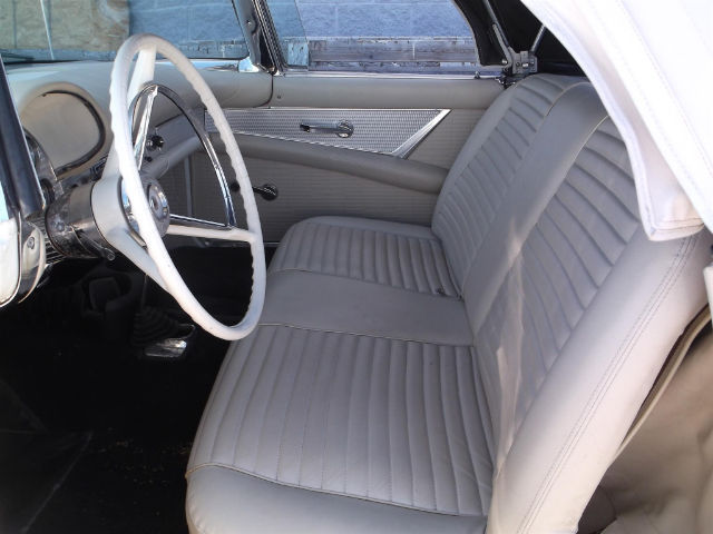 1957 Ford Thunderbird - photo 7