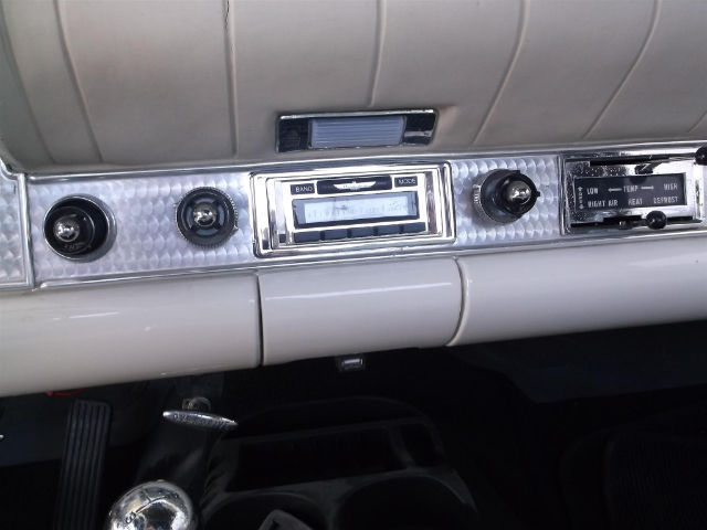 1957 Ford Thunderbird - photo 9