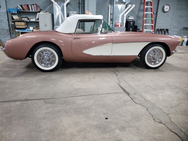 1957 Chevrolet Corvette CONVERTIBLE - 283 V8 - DUAL QUADS - 3 SPEED! - photo 12