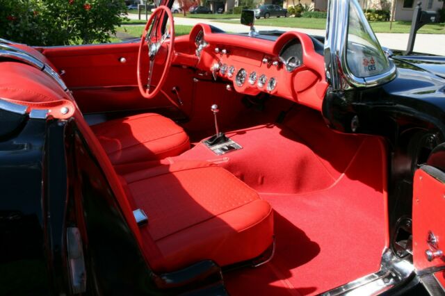 1957 Chevrolet Corvette Convertible Hard Top Fuel Injection - photo 13