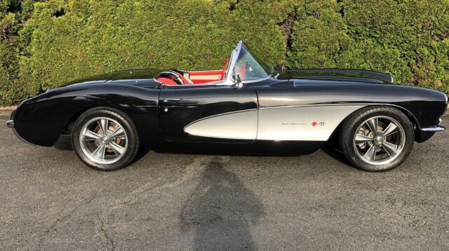 1957 Chevrolet Corvette - photo 9