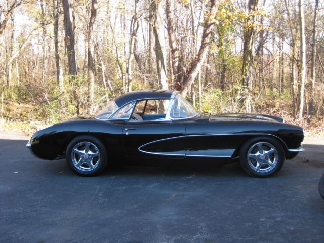 1957 Corvette SRIII Motorsports tube frame RestoMod 1957 Chevrolet Corvette