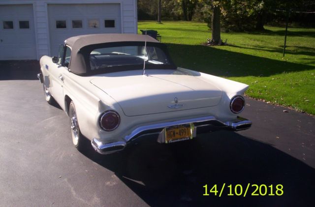 1957 Ford Thunderbird - photo 4