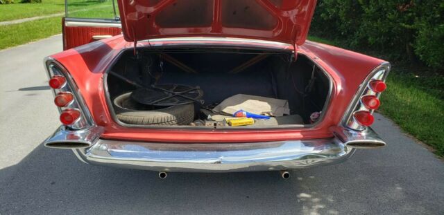 1957 DeSoto Firedome Sportsman Coupe - photo 9