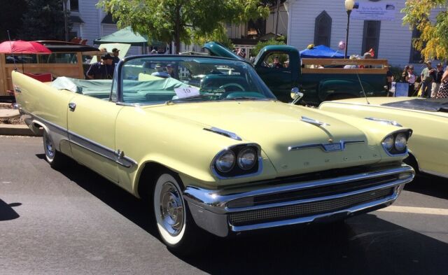 1957 DeSoto Fireflite Convertible - photo 2