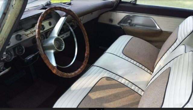 1957 DeSoto Fireflite Sportsman - photo 2
