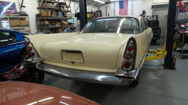 1957 DeSoto Fireflite Sportsman - photo 4