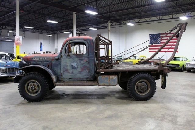 1957 Dodge Power Wagon Tow Truck - photo 2