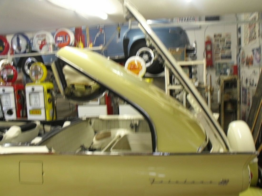 1957 Ford Fairlane - photo 8