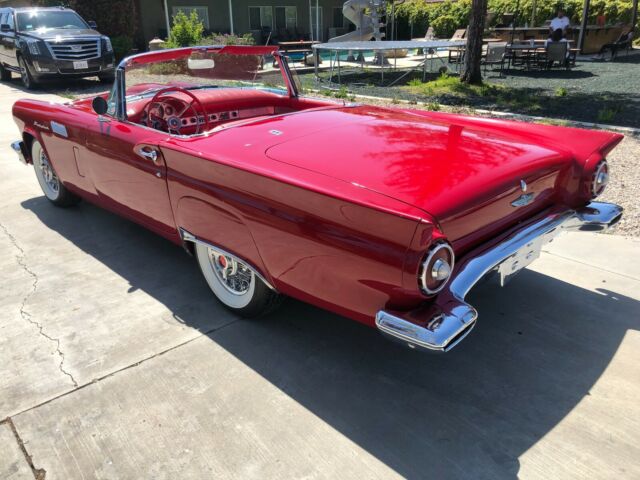1957 Ford Thunderbird - photo 4